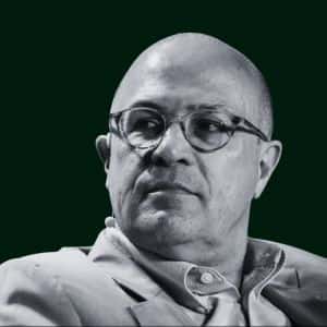 Former CFTC Chair asserts that stablecoins are poised to replace failing fiat currencies