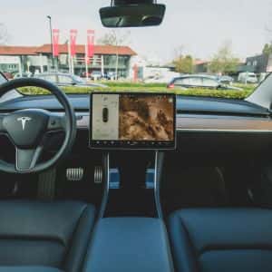Federal safety officials open probe into Tesla FSD as traffic violation reports mount