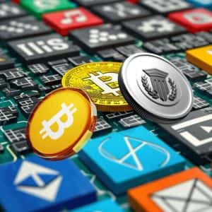 Top Altcoin to Invest in as Bitcoin (BTC) Cools Down Around $121,000