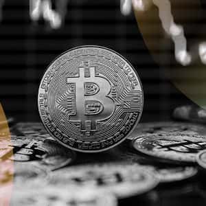 Bitcoin Braces for Fed Balance-Sheet Shift as Liquidity Cycle Turns