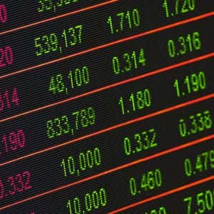 Crypto Markets Today: Bearish Sentiment Strengthens Ahead of U.S. Jobs, Options Expiry