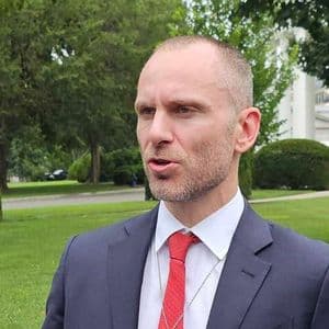 Tether Eyes Fresh Investments to Push USAT Stablecoin to 100M Americans at December Launch