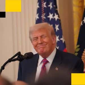 Crypto Markets Today: Bitcoin Consolidates at $113K Ahead of Potential U.S.-China Trade Deal