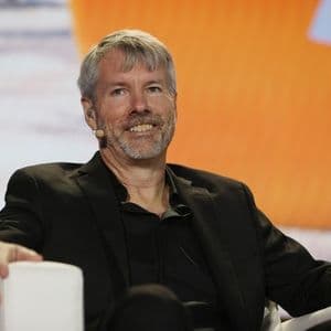 Strategy stock climbs as firm explores global bitcoin-backed credit expansion