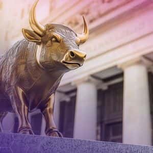 Coinbase Exec Slams Banks for Blocking Crypto Charter Bid