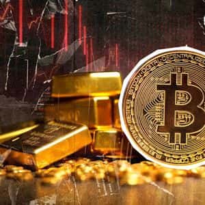 Bitcoin to Lose 60% of Its Value Against Gold, Warns Top Bloomberg Expert