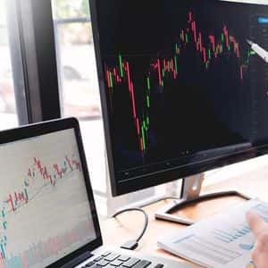 Bitwise Sets Low 0.20% Fee in New Solana ETF Filing With Staking