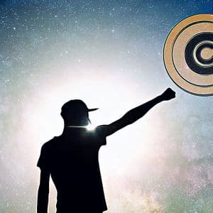 Trump Shakes Markets While Gold and Cryptocurrency Chart New Paths